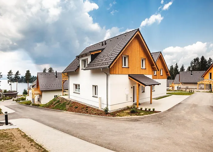 Lakeside Village - Vetrnik